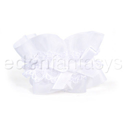 Willy wedding garter