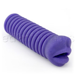 Carmen&rsquo;s voluptous lips