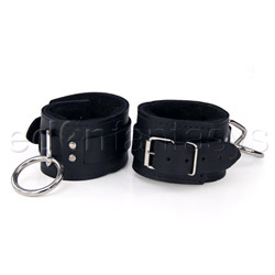 Fleece lined wrist restraints